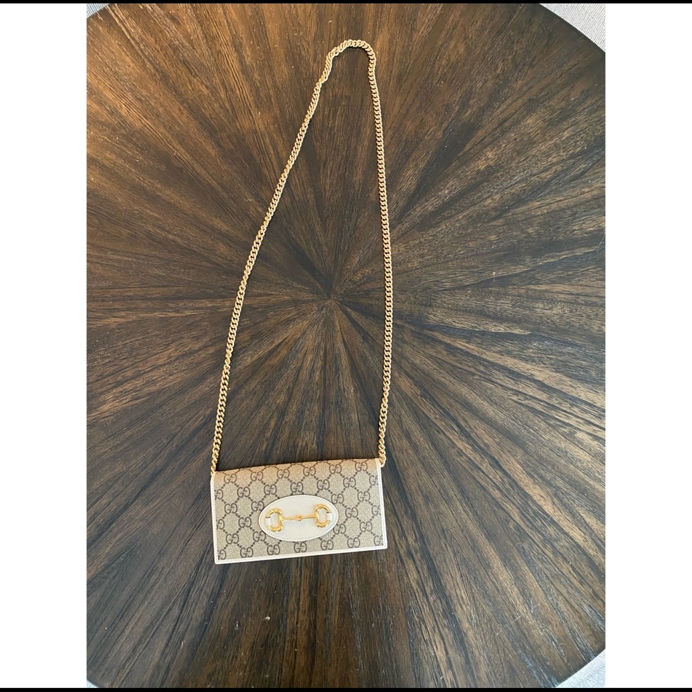 Gucci wallet bag